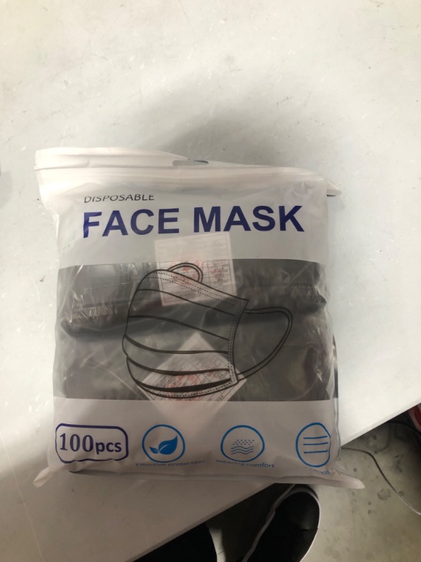 Photo 1 of 100Pcs Disposable Face Masks