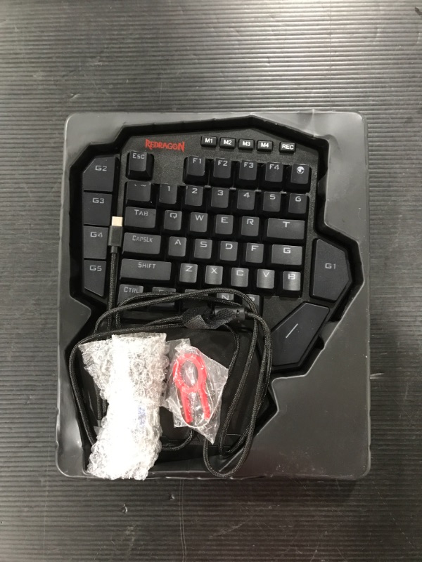 Photo 2 of Redragon K585 DITI One-Handed RGB Mechanical Gaming Keyboard, Type-C Professional Gaming Keypad with 7 Onboard Macro Keys, Detachable Wrist Rest, 42 Keys (Black-Blue Switch)

