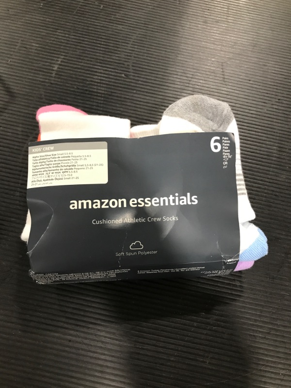 Photo 1 of amazon essentials childrens socks 6 pack- size 5.5-8.5