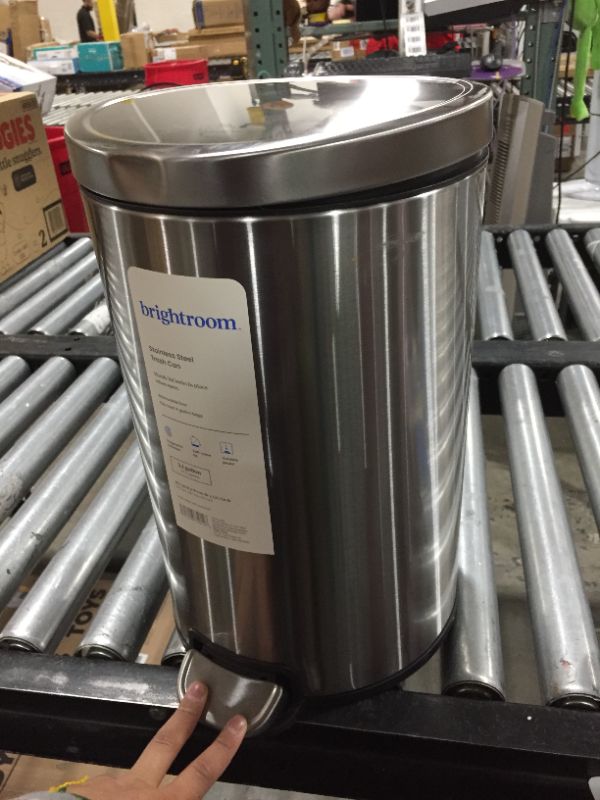 Photo 3 of 12L Round Step Trash Can - Brightroom™

