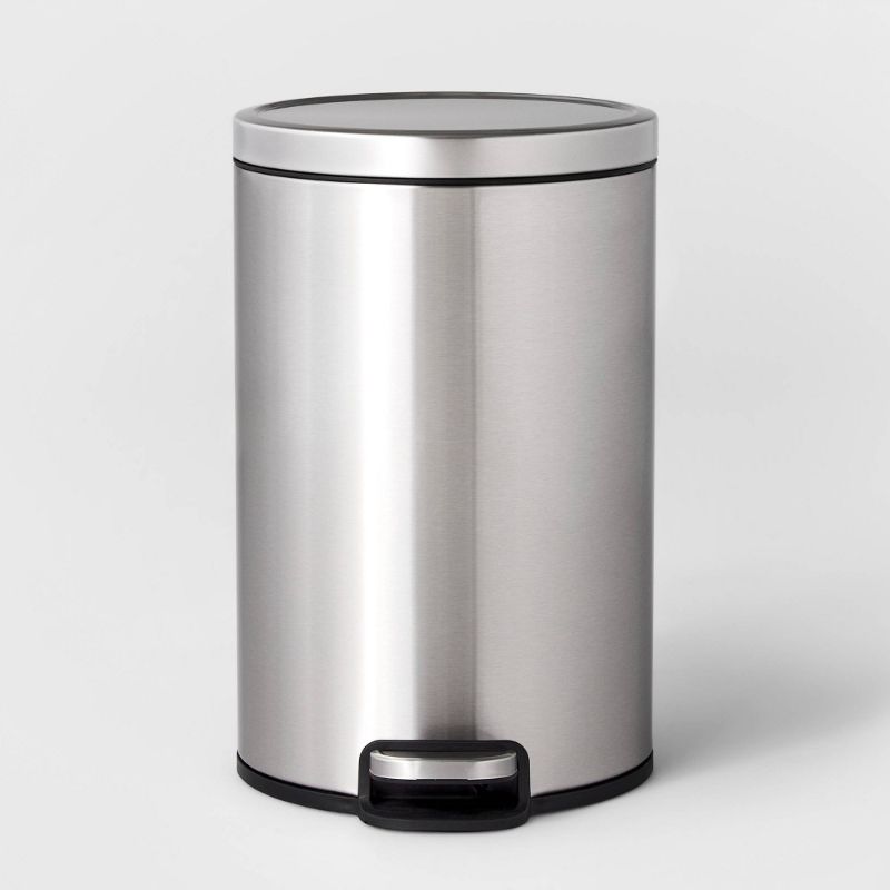 Photo 1 of 12L Round Step Trash Can - Brightroom™
