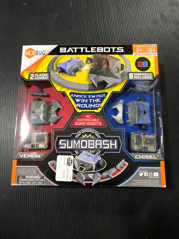 Photo 2 of HEXBUG BattleBots SumoBash Robots Remote Control Customizable Robot Sumo Style Gameplay Toy for Kids Ages 8 and up
