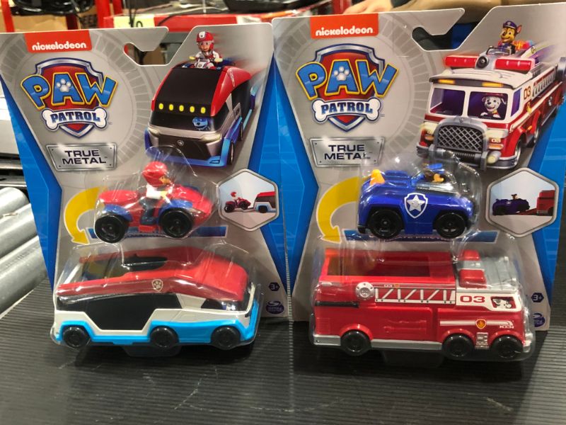 Photo 4 of BUNDLE OF 4!!! Paw Patrol, True Metal PAW Patroller Die-Cast Team Vehicle PAW PATROLLER & ULTIMATE FIRETRUCK (2 of each)
