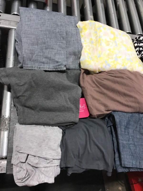 Photo 2 of Box Lot With Various Clothing (Various Sizes)