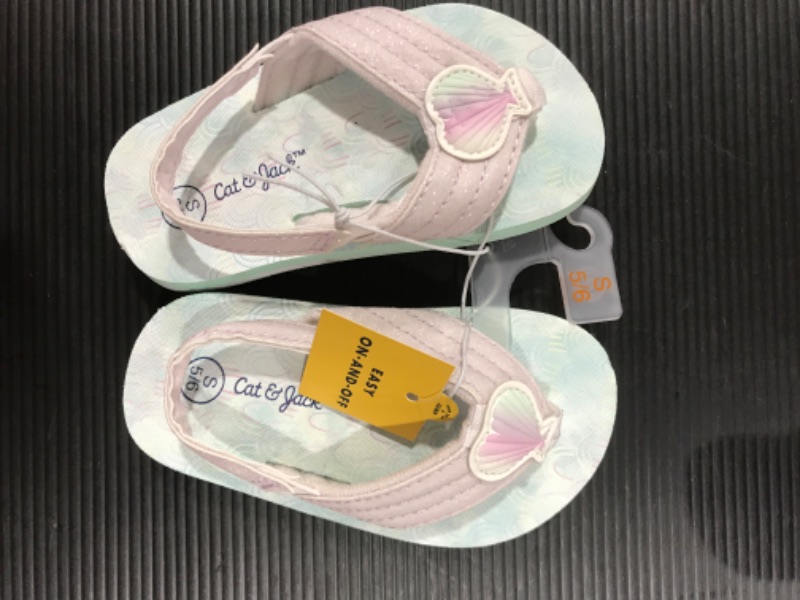 Photo 2 of [Size 5/6] Toddler Shawn Mermaid Print Slip-on Flip Flop Sandals - Cat & Jack White/Pink
