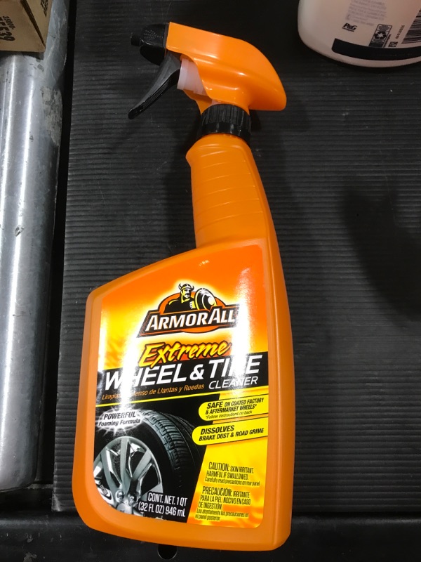 Photo 2 of Armor All Extreme Wheel & Tire Cleaner (32 Fluid ounces)