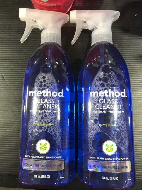 Photo 2 of [2 Pack] Method Cleaning Products Glass Cleaner Mint Spray Bottle 28 fl oz

