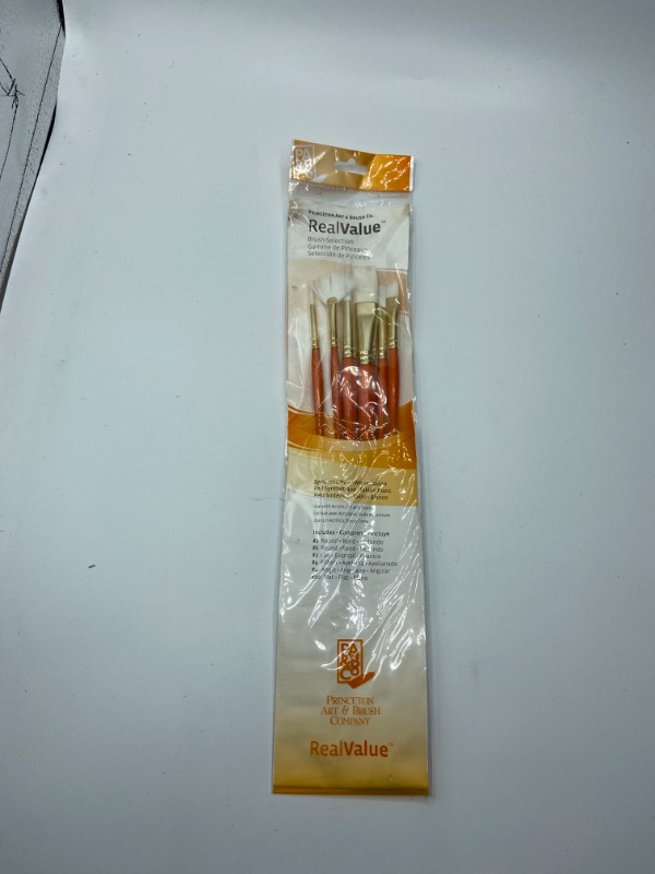 Photo 3 of Princeton Real Value, Series 9100, Paint Brush Sets for Acrylic, Oil & Watercolor Painting, Syn-White Taklon (Rnd 2, 6, Fan 2, Flb 4, Angular 4, Flat 10)