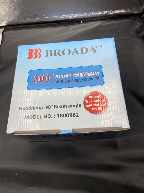 Photo 1 of Broada 800 lumens brightness 13 watts floodlamps