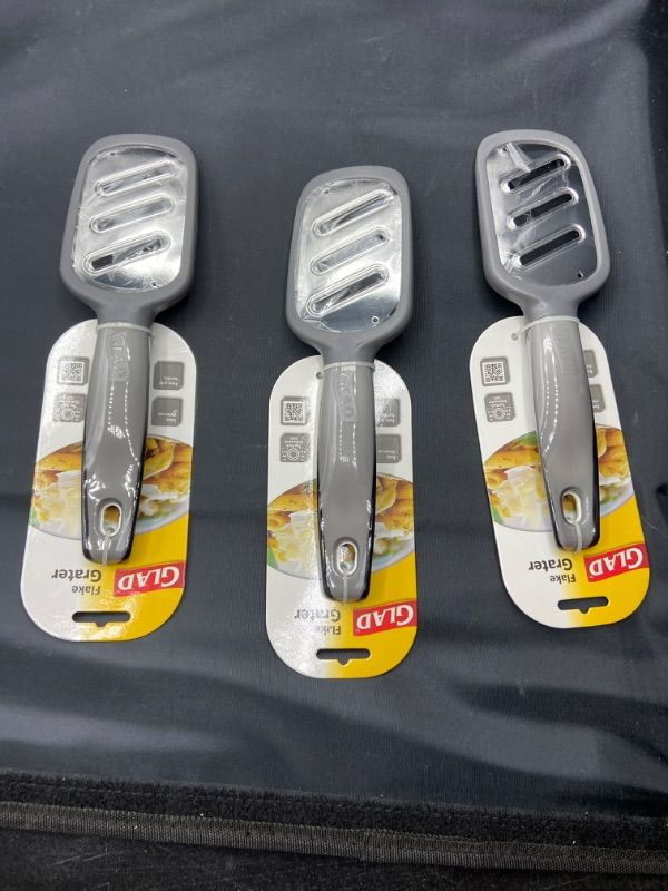 Photo 1 of GLAD Grater Grey 3 Pack 