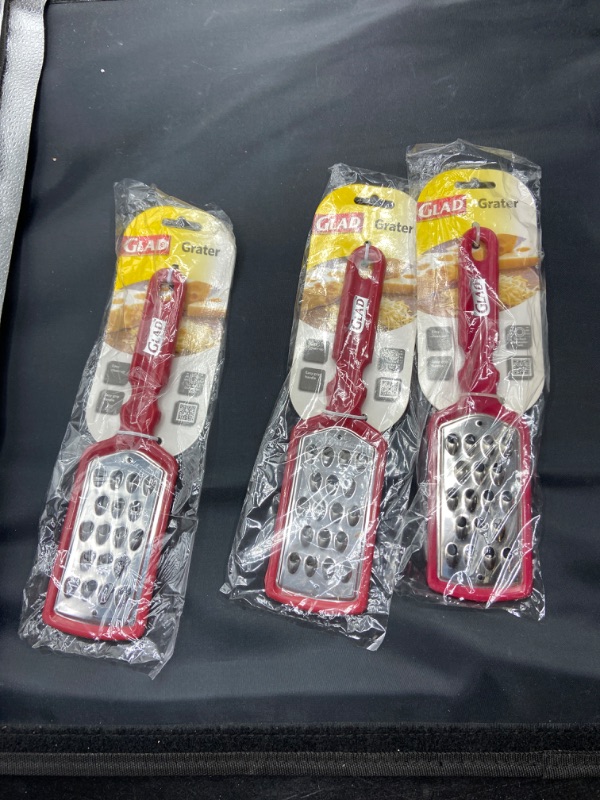 Photo 1 of GLAD Grater Red 3 Pack
