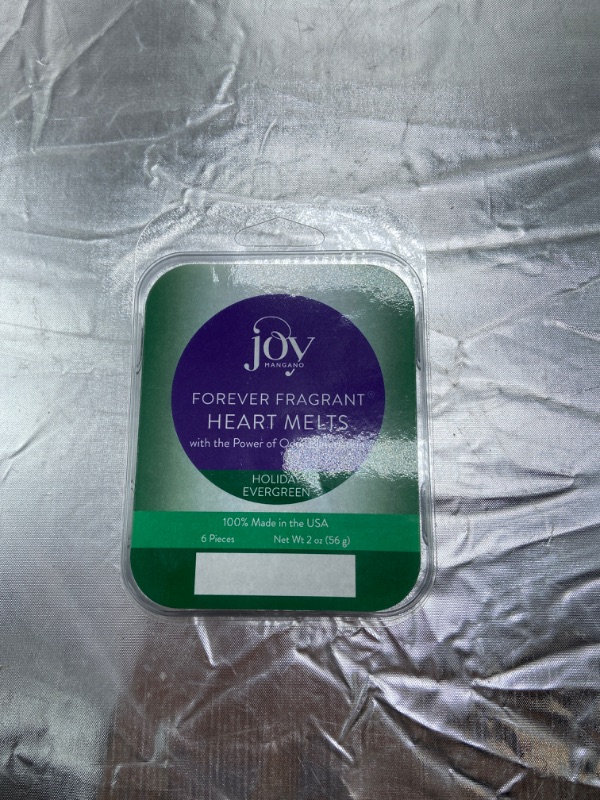 Photo 2 of JOY Mangano Forever Fragrant 14-Piece Odor-Eliminating Candle Warmer/Melts Set ~ Holiday GREEN 
