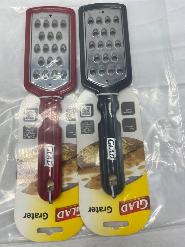 Photo 2 of Glad Cheese Grater 2-Pack (Grey/Red) NEW 