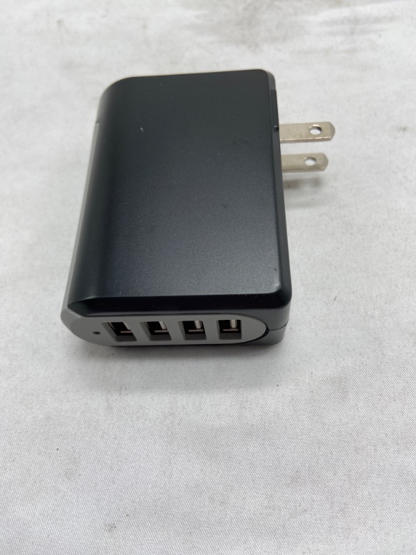 Photo 2 of Infinie Quad USB Wall Charger/NF-QUAD14
