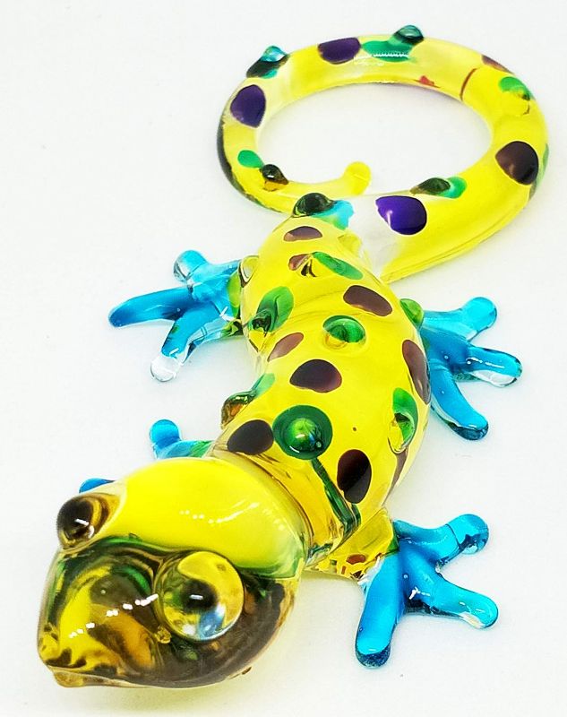 Photo 1 of Craftnity Gecko Handmade Animals Hand Blown Glass Figurines Tiny Miniature Doll House Art Home Decor Collectible Best for All Occasion Gift Idea Souvenir #01 (Yellow)
