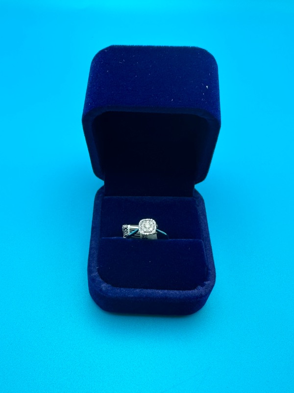 Photo 4 of 14K White Gold Ring With 1/4 Carat Diamond Size 5 (US) 