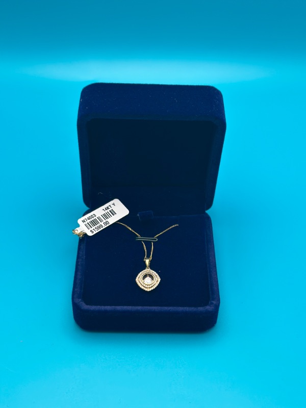 Photo 4 of 14K Yellow Gold Pendant Necklace With 1/4 Carat Diamond