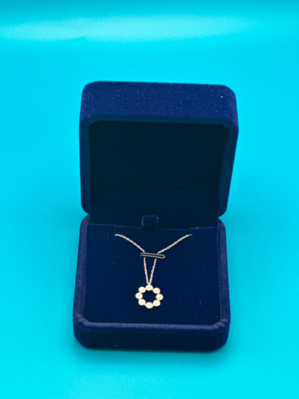 Photo 3 of 10K White Gold Pendant Necklace With 1/6 Carat Diamond 