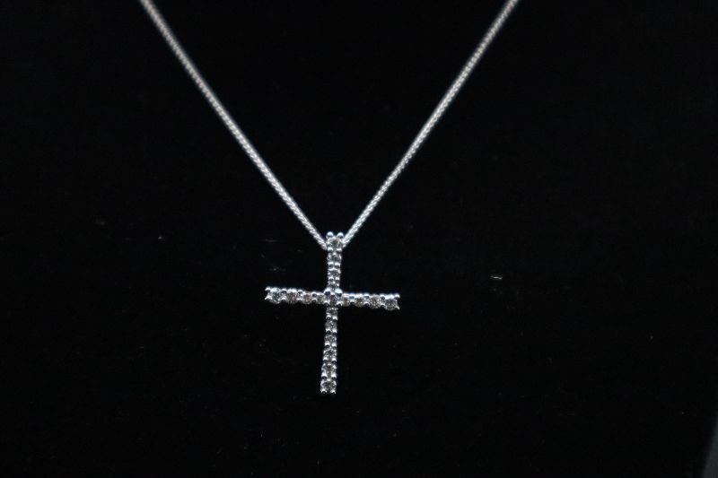Photo 2 of 14K White Gold Cross Pendant Necklace With 1/2 Carat Diamond 