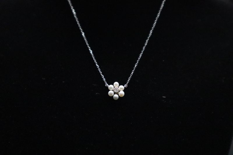Photo 2 of 10K White Gold And Pearl Necklace With 1/50 Carat Diamond and 5/8 Carat Pearl 