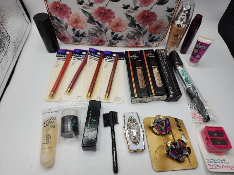 Photo 3 of Miscellaneous Variety Brand Name Cosmetics Including (( Maybelline, Revlon, Vincent Longo, Bubble Yum, ItStyle, Loreal )) Including Discontinued Makeup Products