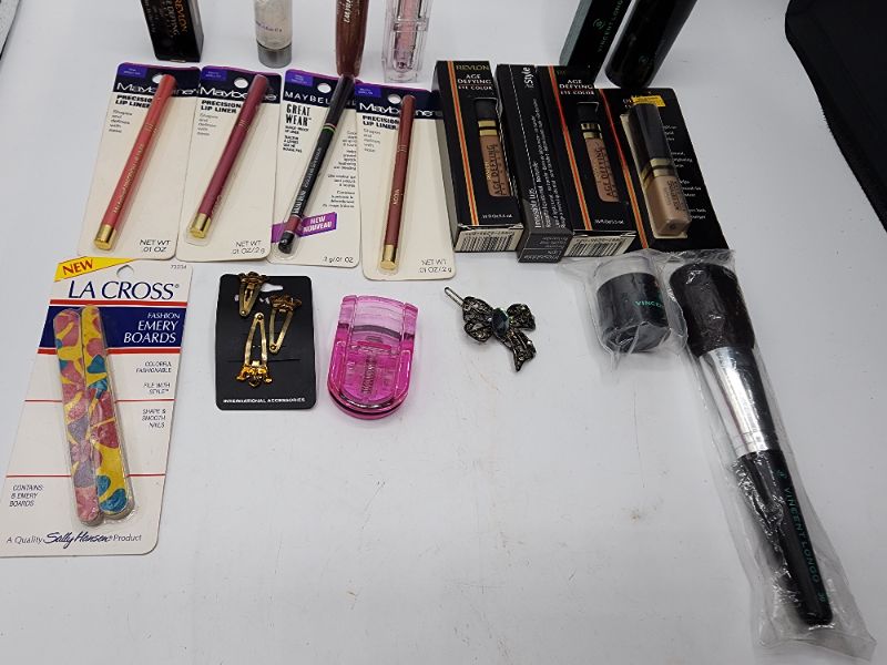 Photo 3 of Miscellaneous Variety Brand Name Cosmetics Including ((  )) Including Discontinued Makeup Products