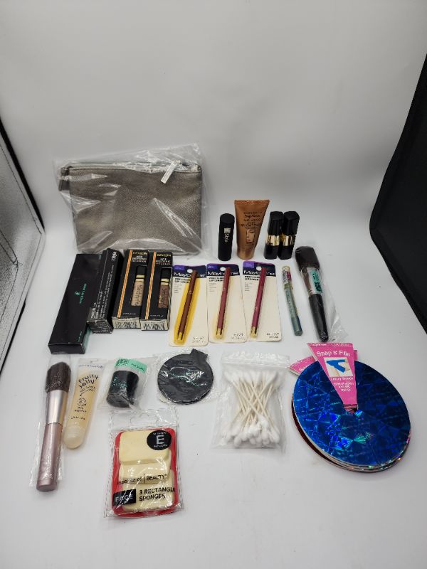 Photo 1 of Miscellaneous Variety Brand Name Cosmetics Including (( Maybelline, Revlon, Vincent Longo, Sally Hansen, Mally, ItStyle )) Including Discontinued Makeup Products