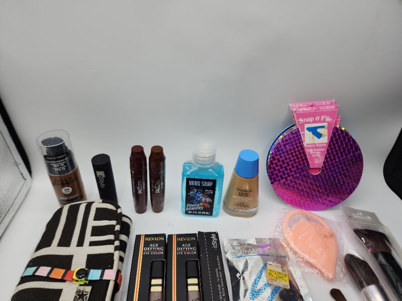 Photo 2 of Miscellaneous Variety Brand Name Cosmetics Including (( Posh, Revlon, Vincent Longo, ItStyle, Cover Girl, Cabbot, Sally Hansen)) Including Discontinued Makeup Products