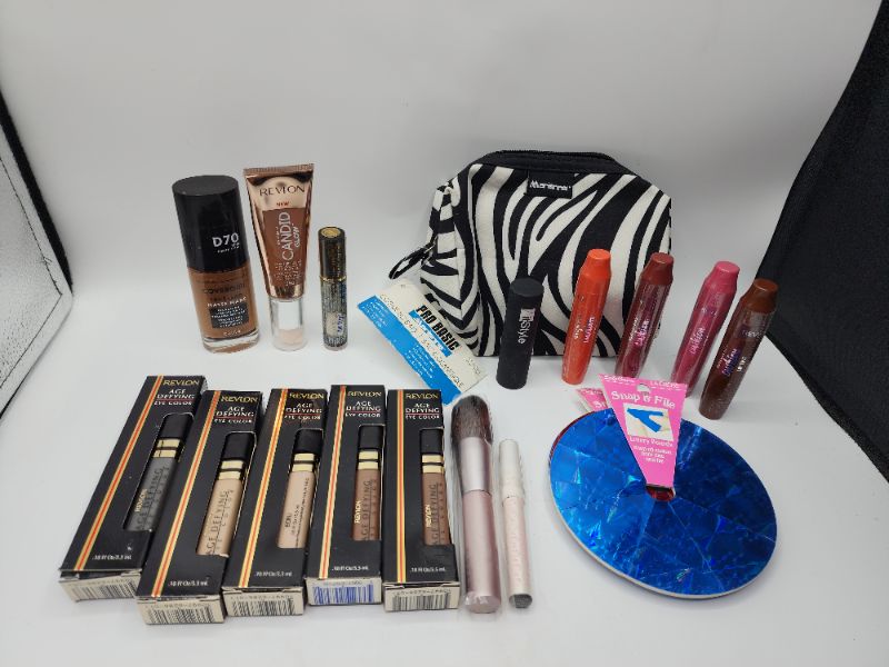 Photo 1 of Miscellaneous Variety Brand Name Cosmetics Including (( Revlon, ItStyle, Cover Girl, Mally , Sally Hansen)) Including Discontinued Makeup Products