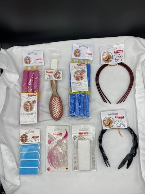 Photo 1 of Titania Miscellaneous Hair Tools & Accessories Lot