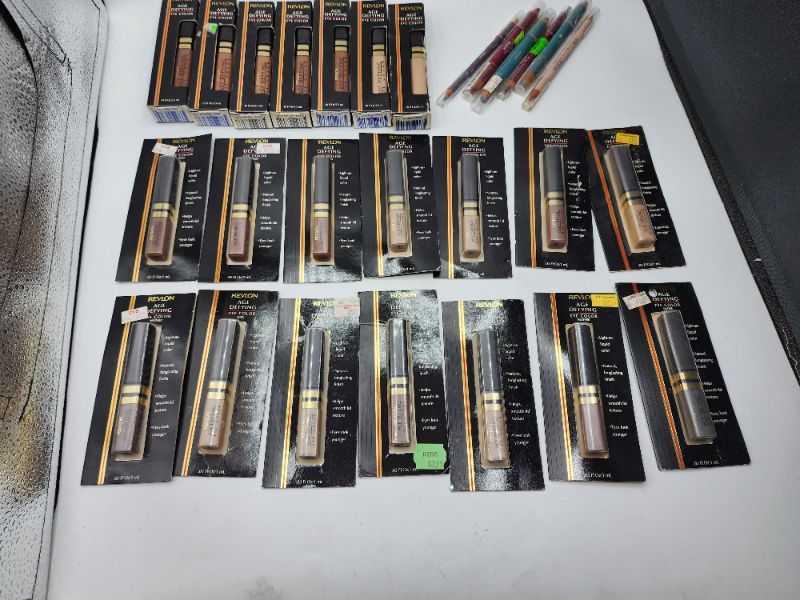 Photo 1 of Miscellaneous Variety Brand Name Cosmetics