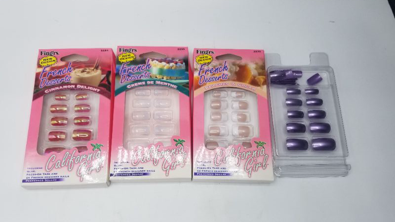 Photo 1 of 4 Pack Press-On Nails