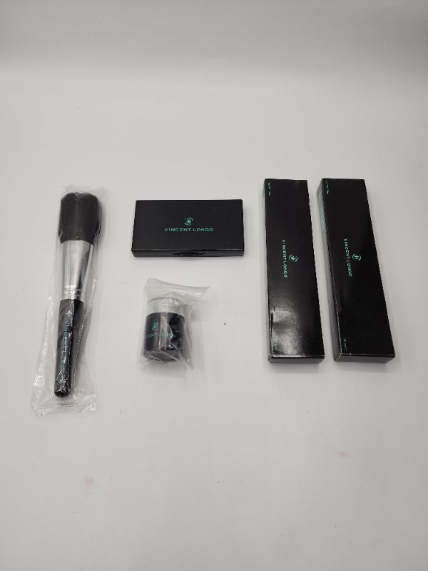 Photo 1 of Vincent Longo 5pc Makeup Set