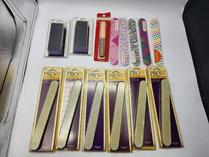 Photo 1 of 15 Piece Nail File Pack 2 Type of Buffers 5 Regular Nail Files & 6 - 7" Medium Combo File New 