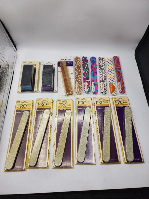 Photo 1 of 22 Nail Files & 2 Filing Blocks ( 34pc all together) New 