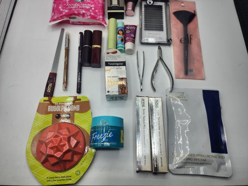 Photo 3 of Miscellaneous Brand Name Cosmetics New 