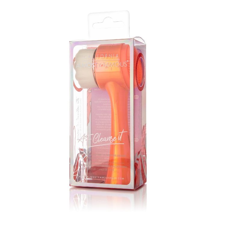 Photo 2 of Orange Cleanse It 2 In 1 Exfoliator Brush Lightly Cleanses Oily T Zone With 550,000 Soft Microfiber Bristles Helps Clear Clogged Pore Exfoliates Dead Skin All In One Tool New