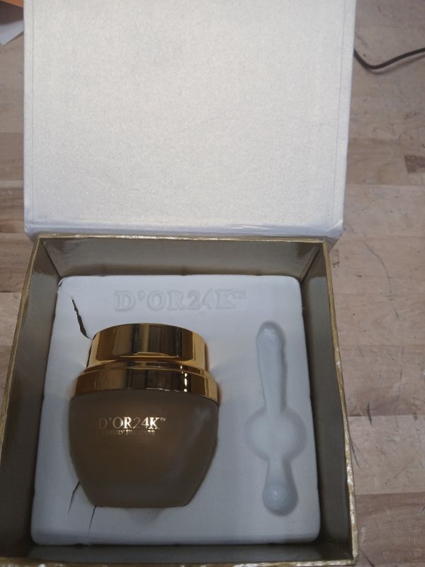 Photo 3 of 24K Gold Facial Peel Removes Dead Skin Cells Impurities & Black Heads Revealing Smoother Brighter And More Youthful Skin New--MISSING SMOOTHER--