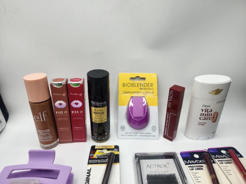 Photo 3 of Miscellaneous Brand Name Cosmetics New 