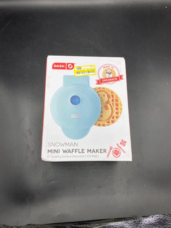 Photo 4 of Dash Snowman Mini Waffle Maker - Blue