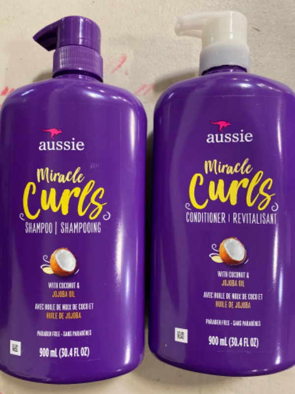 Photo 1 of Aussie Miracle Curls Shampoo and Conditioner Set with coconut & australian jojoba oil-30.4fl oz each