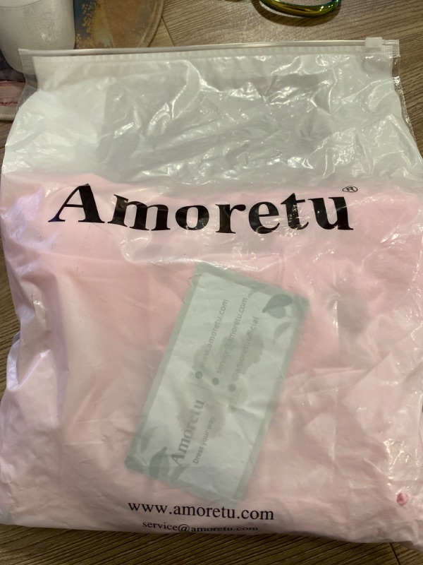Photo 1 of amoretu shirts x2
size L