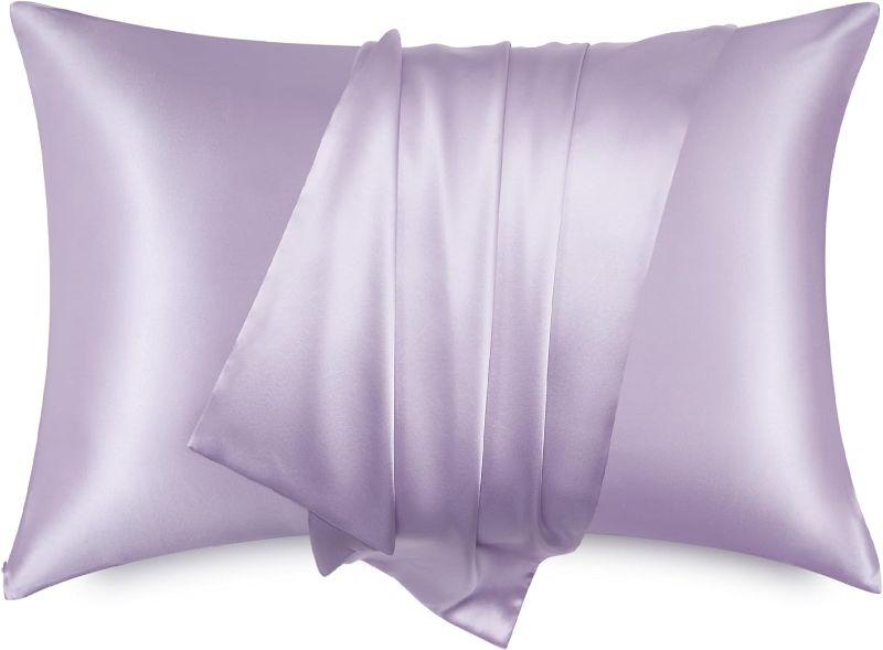 Photo 1 of Bedsure 100% Mulberry Silk Pillowcase for Hair and Skin,Lavender Frost Silk Pillow Case with Hidden Zipper, Gifts for Women Men, Standard Size Single Pack,20x26 Inches

