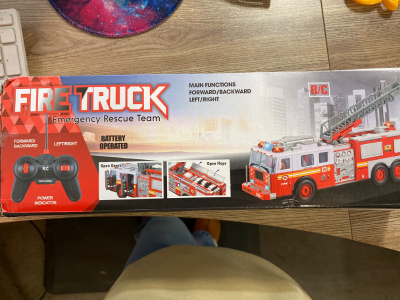 Photo 2 of Diecast Fire Truck Engine Emergency Rescue Pullback Action Alloy Metal Toy Vehicle w/Extendable Ladder

