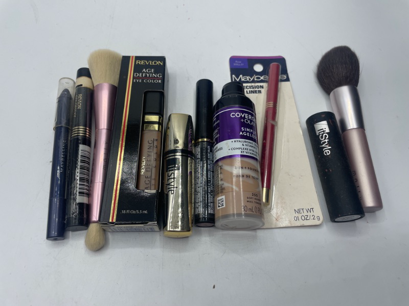 Photo 1 of Miscellaneous variety makeup brand Name cosmetics including ( Maybelline , Revlon ,It Style, Cover girl & DISCONTINUED MAKEUP ITEMS)