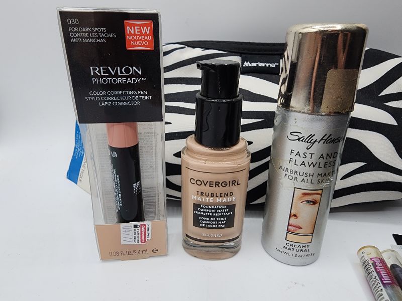 Photo 3 of Miscellaneous Variety Brand Name Cosmetics Including (( Revlon, Sally Hanson, Covergirl, Maybelline, Elf, Fruity Jelly, ItStyle)) Including Discontinued Makeup Products