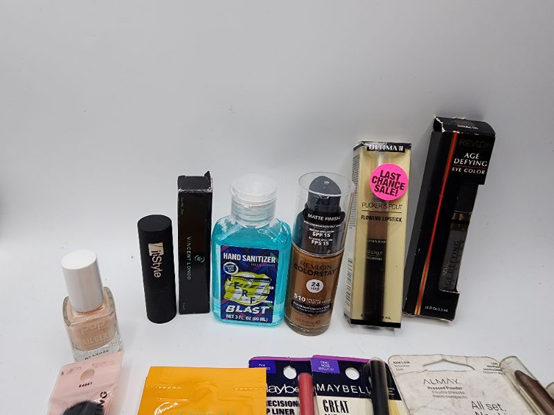 Photo 2 of Miscellaneous Variety Brand Name Cosmetics Including (( Almay, Loreal, Revlon, Elf, Maybelline, ItStyle, Vincent Longo)) Including Discontinued Makeup Products