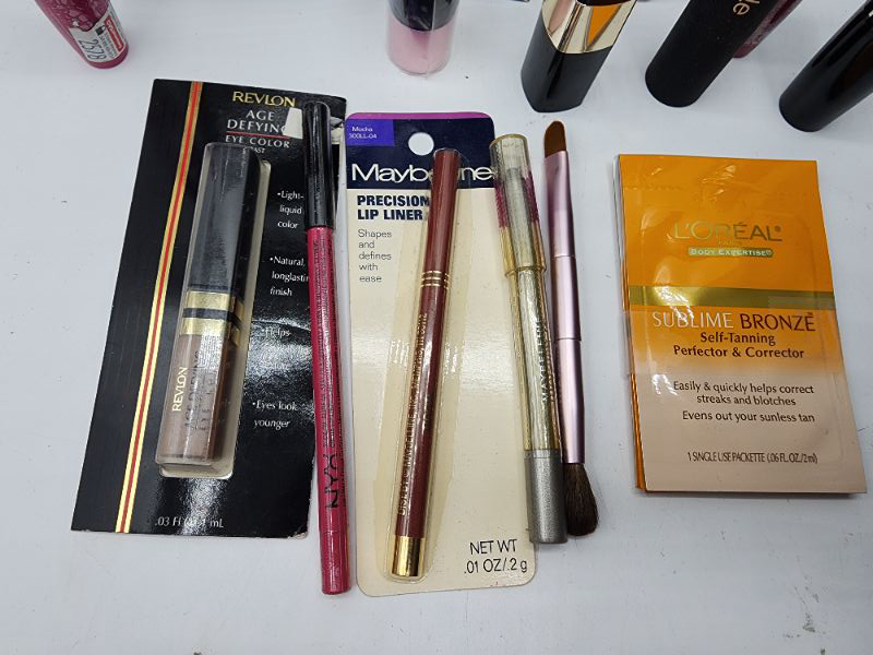 Photo 2 of Miscellaneous Variety Brand Name Cosmetics Including ((Revlon, ItStyle, Loreal, NYX, Maybelline)) Including Discontinued Makeup Products