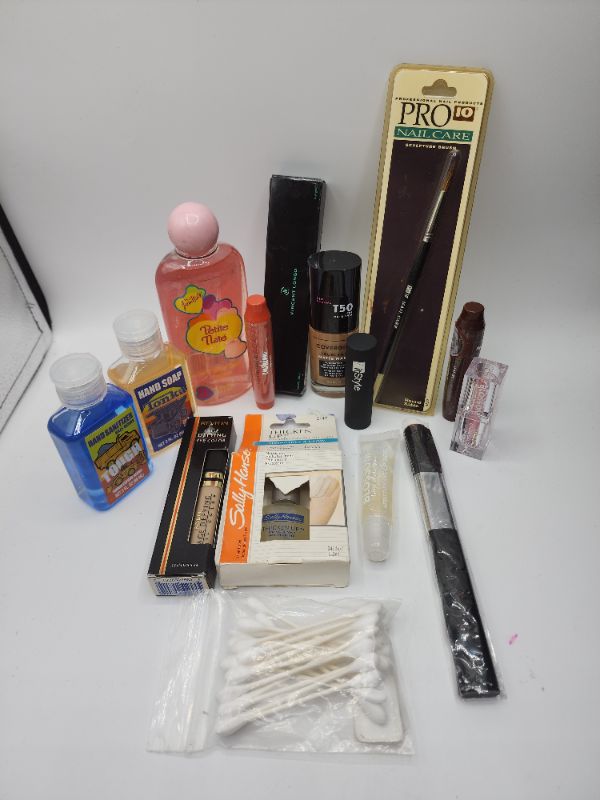 Photo 1 of Miscellaneous Variety Brand Name Cosmetics Including (( Sally Hanson, Tonka, Vincent Longo, ItStyle,, Revlon, Blossom, Covergirl)) Including Discontinued Makeup Products