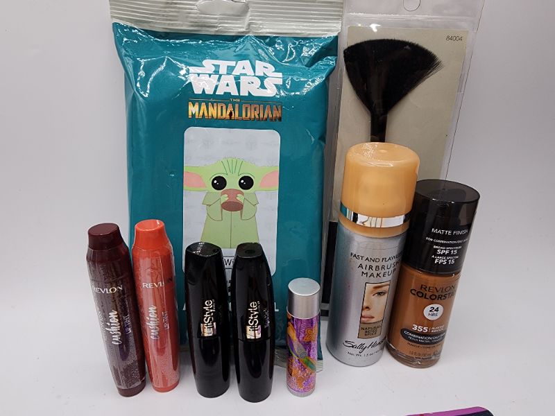 Photo 3 of Miscellaneous Variety Brand Name Cosmetics Including ((Maybelline, Sally Hanson, Revlon, Elf, Itstyle, Loreal)) Including Discontinued Makeup Products 